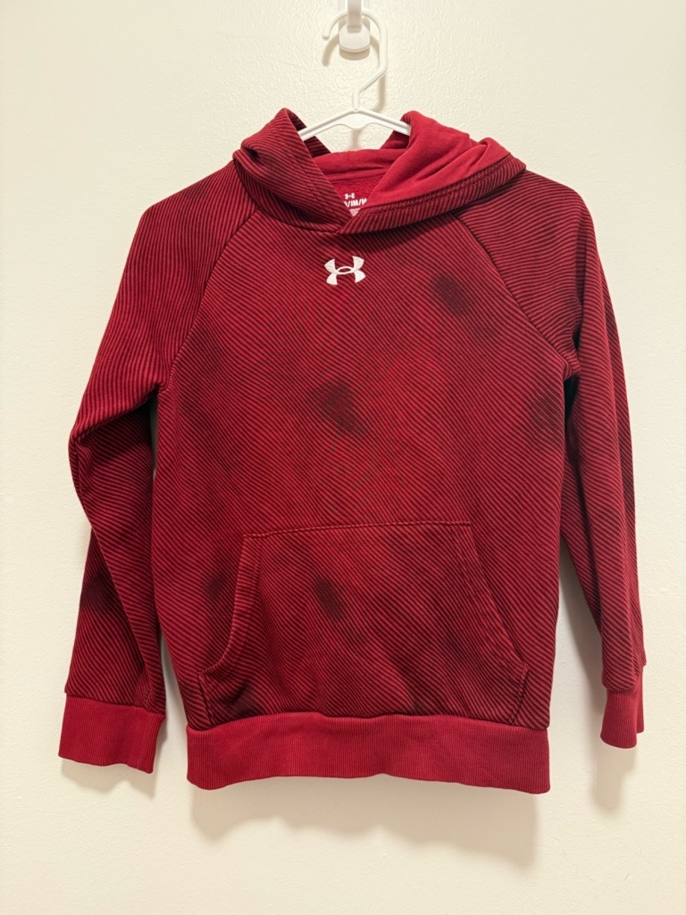 Underarmour Boys Sweatshirt Hoodie Red And Black Abstract Lines Size Medium